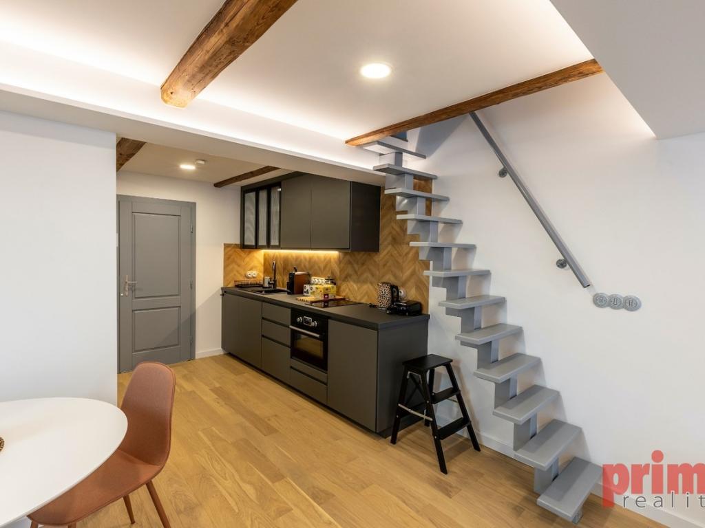 Pronájem bytu 2+kk 45 m² - Widok 6