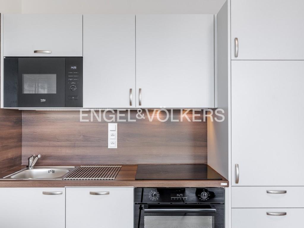 Pronájem bytu 1+kk 32 m2