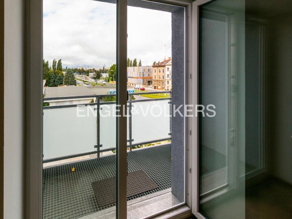Pronájem bytu 1+kk 42 m2