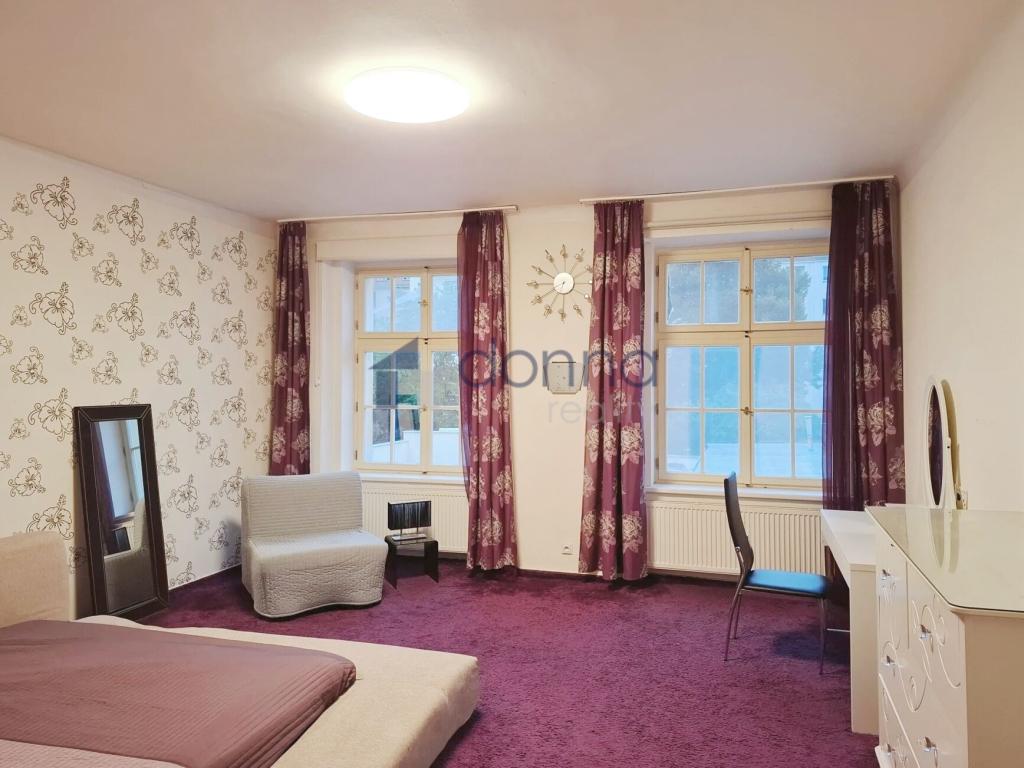 Pronájem bytu 4+kk 140 m2, Praha – náhled fotky 8