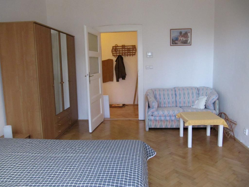 Pronajem bytu 2+kk 42 m2
