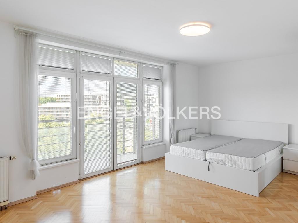 Pronájem bytu 1+kk 40 m2