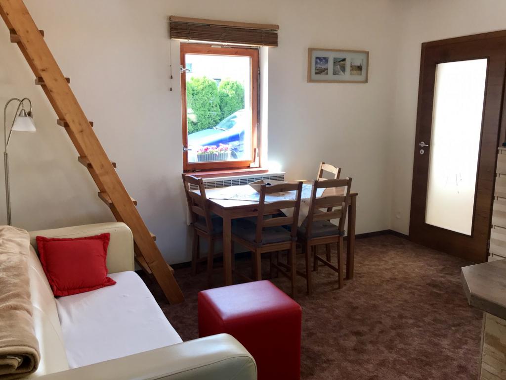 Pronajem bytu 4+kk 100 m2