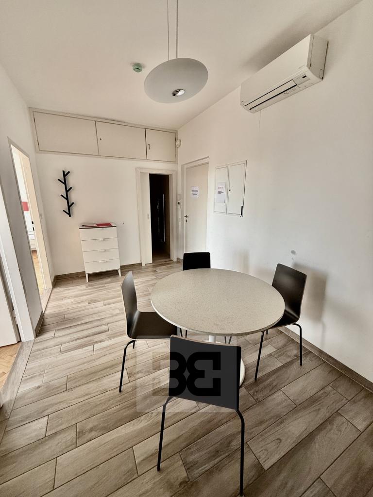 Pronájem bytu 2+1 58 m2