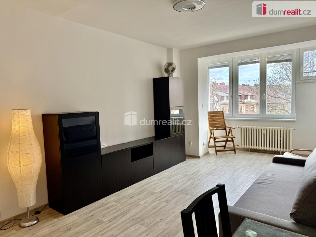 Pronájem bytu 1+kk 35 m2