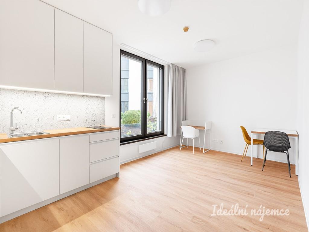 Pronájem bytu 2+kk 36 m2