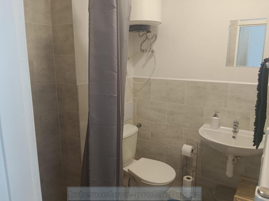 Pronájem bytu 1+kk 25 m2