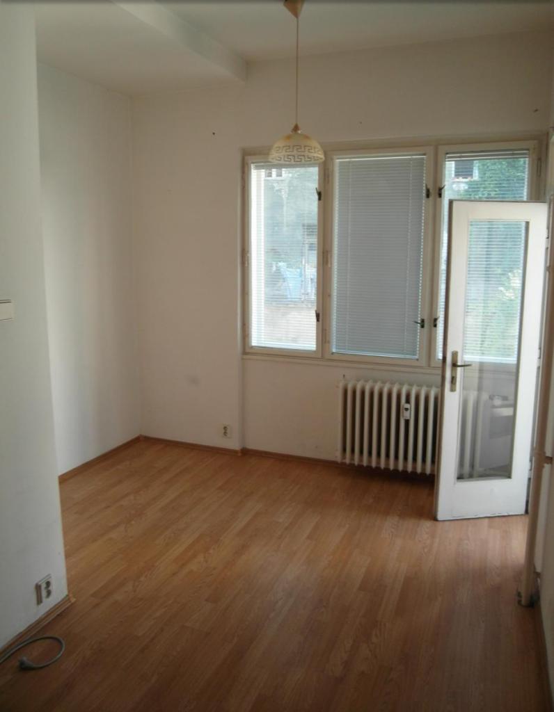 Listing 4