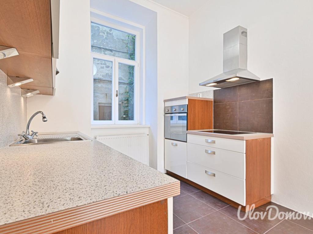 Pronájem bytu 2+1 72 m2