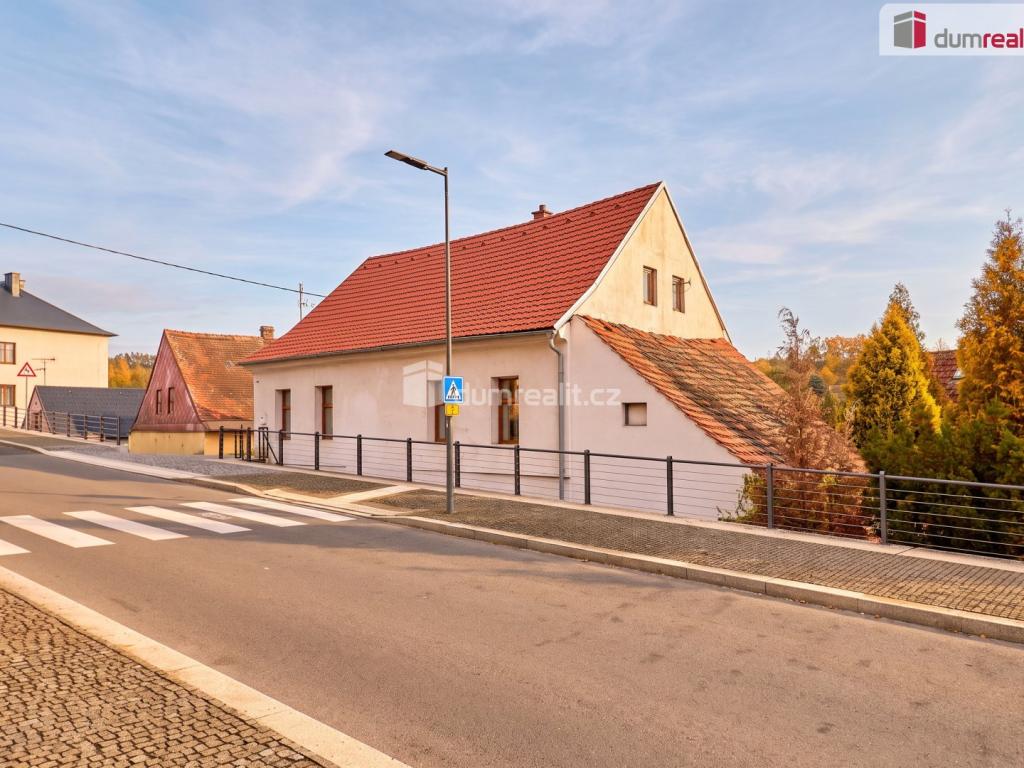 House, 160 m², land 454 m²