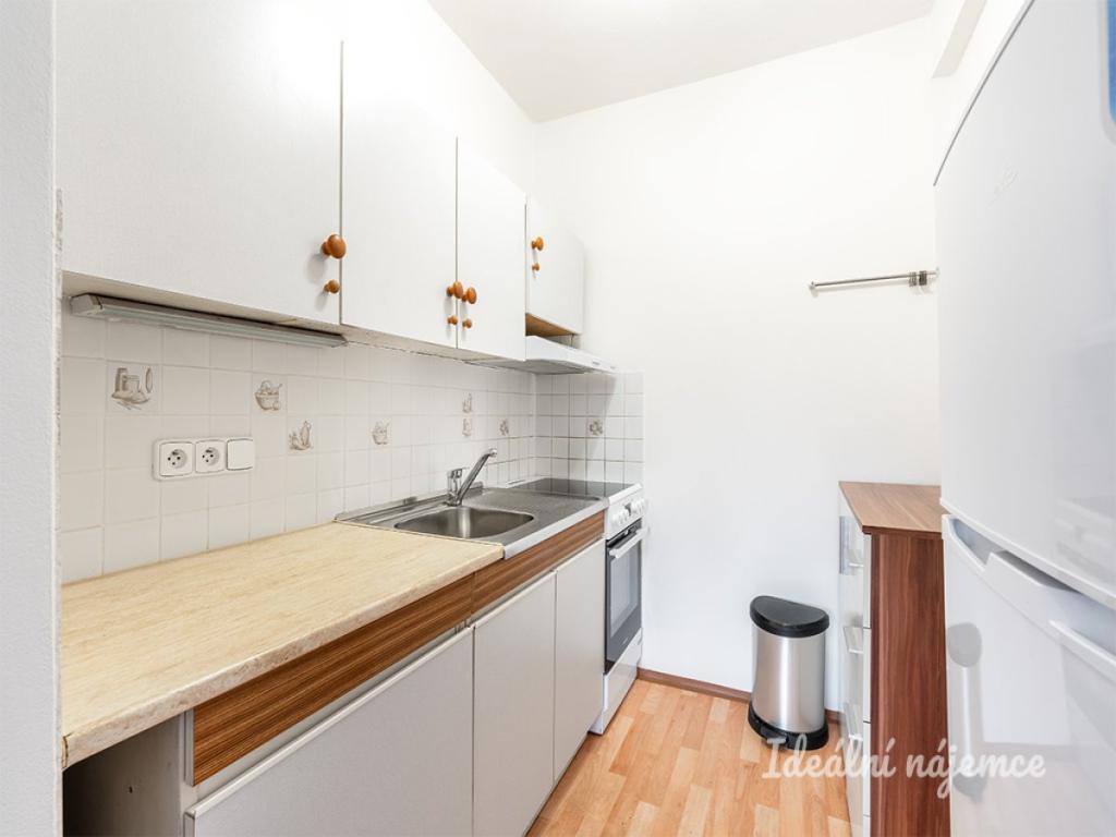 Pronájem bytu 2+kk 37 m2