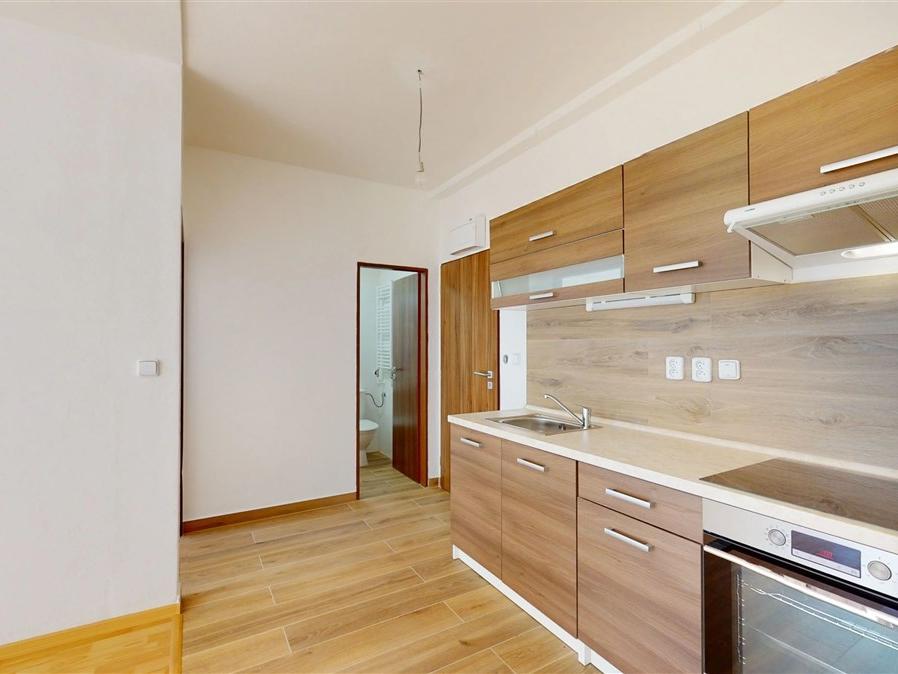 Pronájem bytu 2+kk 36 m2