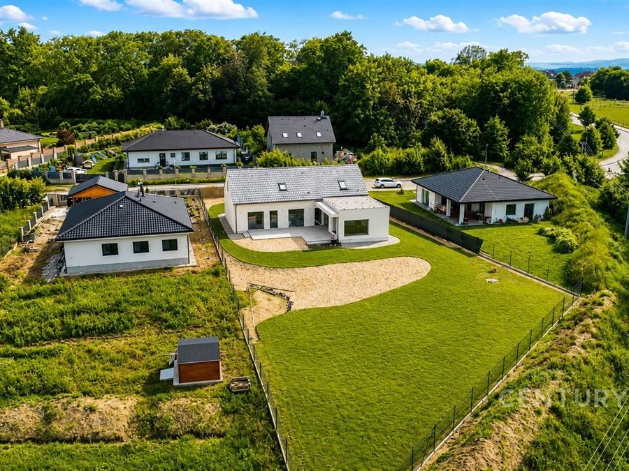 Pronájem domu 236 m2