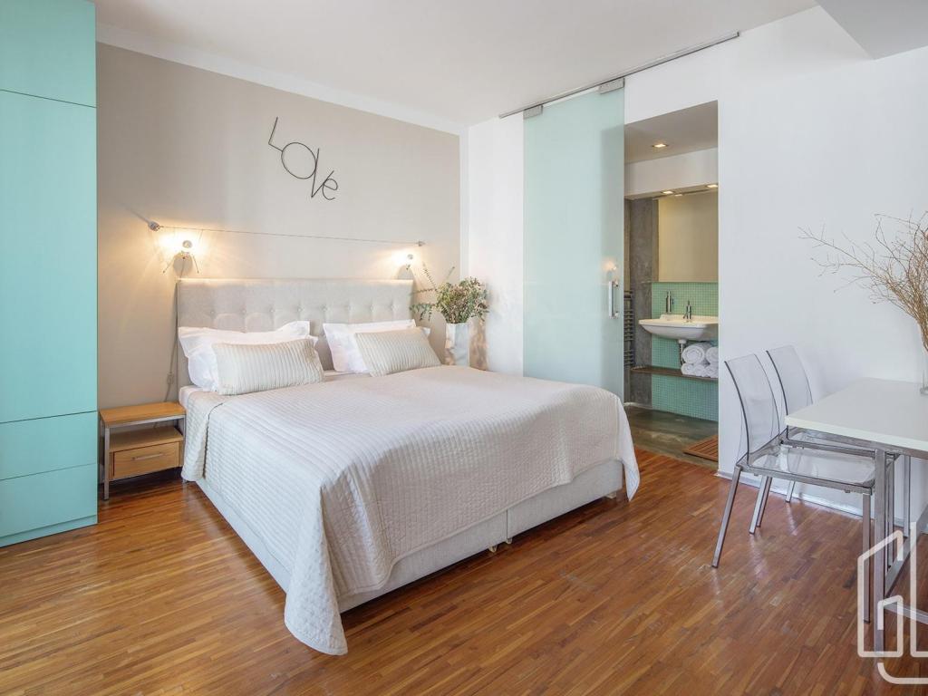 Pronájem bytu 1+kk 30 m2