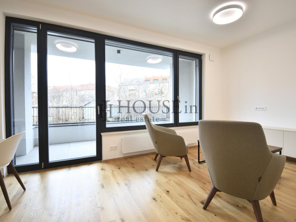 Pronájem bytu 1+kk 40 m2