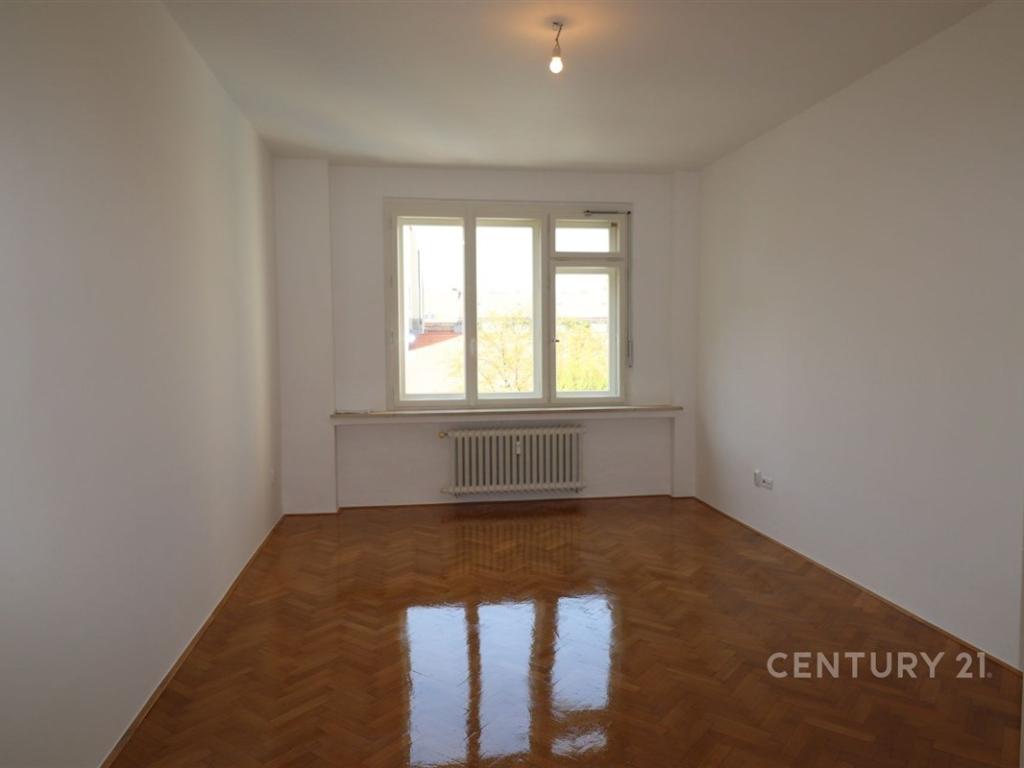 Pronájem bytu 3+kk 79 m2