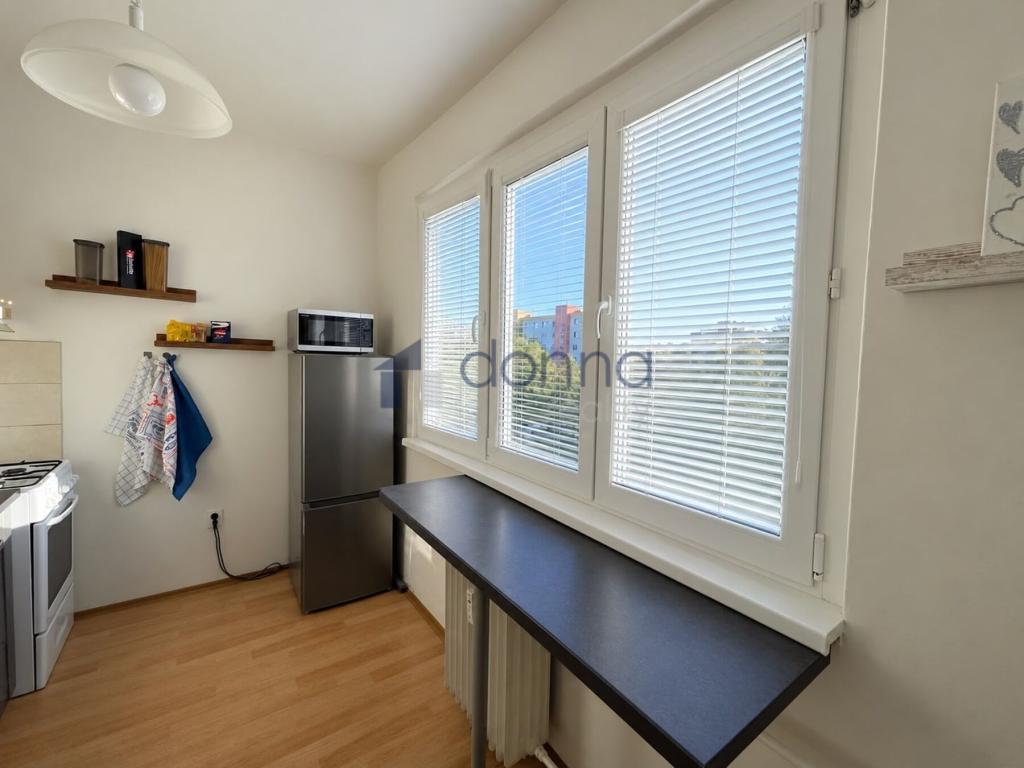 Pronájem bytu 2+1 52 m2, Praha – náhled fotky 2