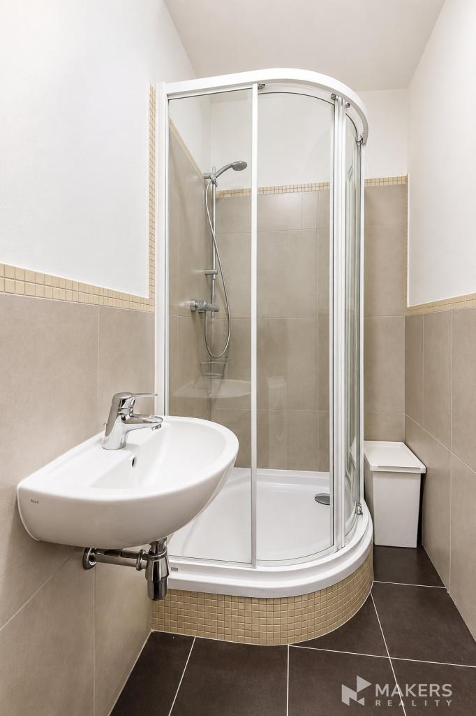 Prodej bytu atypický 190 m2, Praha – náhled fotky 13