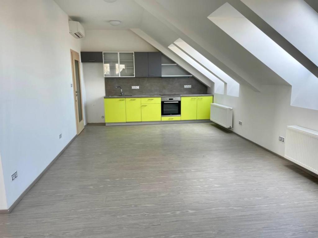 Pronájem bytu 2+kk 49 m2