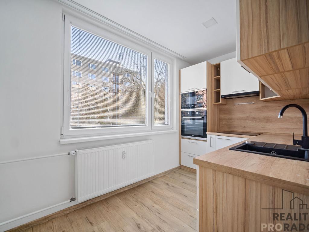 Pronájem bytu 1+1 35 m2