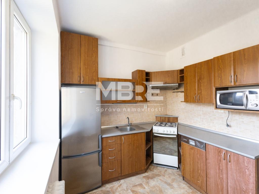 Pronájem 2+1, Karviná - Urxova, 9900 Kč, 57 m2