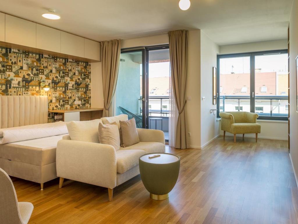 Pronájem bytu 1+1 43 m2