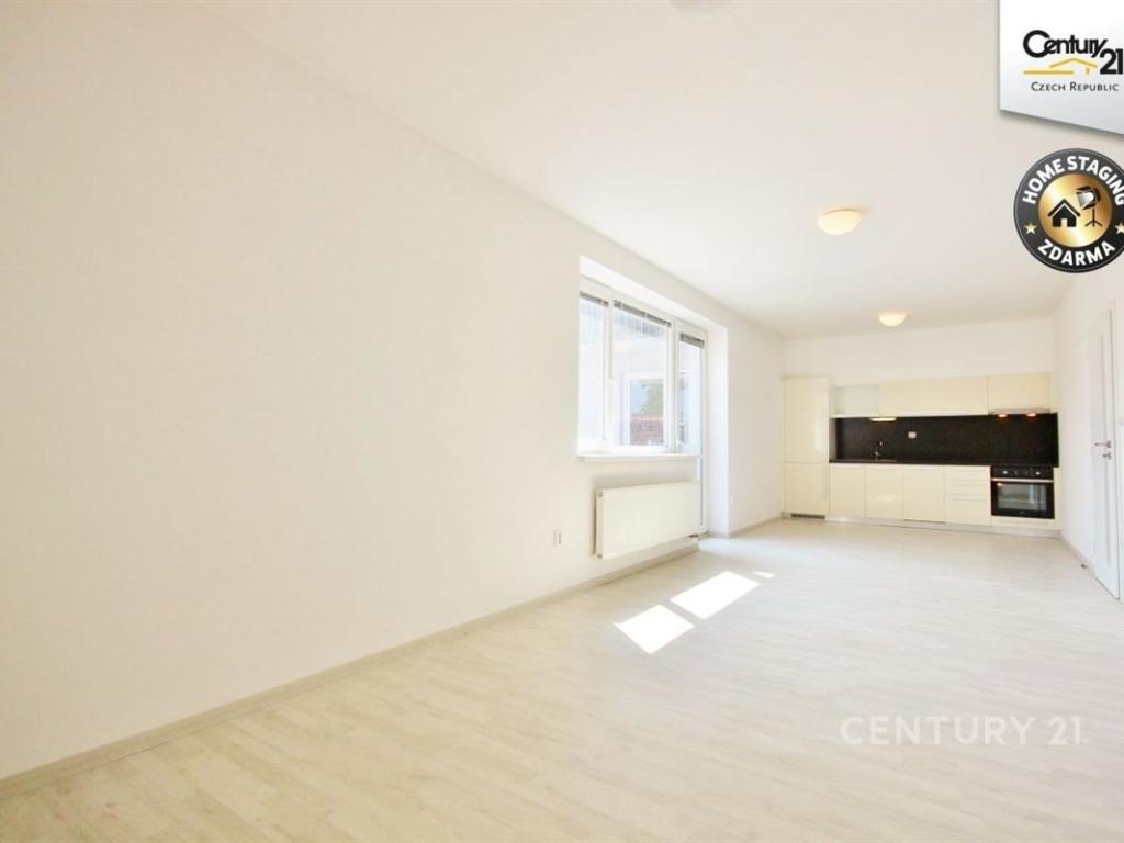 Pronájem bytu 1+kk 40 m2