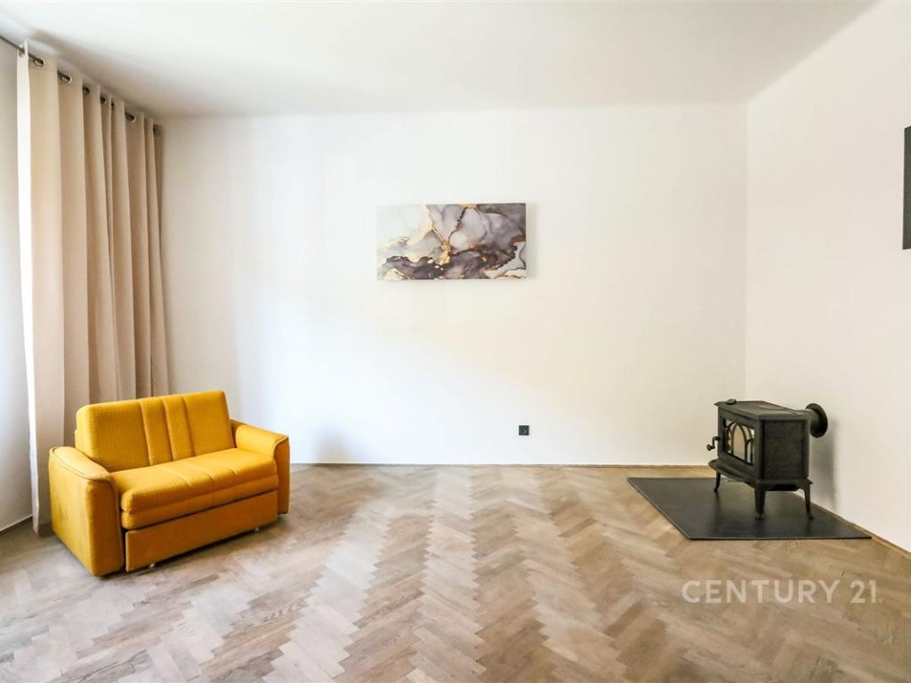 Pronájem bytu 2+1 64 m2
