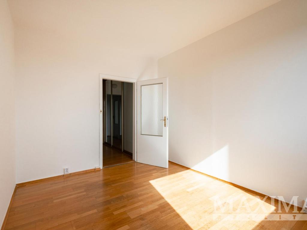 Prodej bytu 3+1 76 m2, Praha – náhled fotky 10