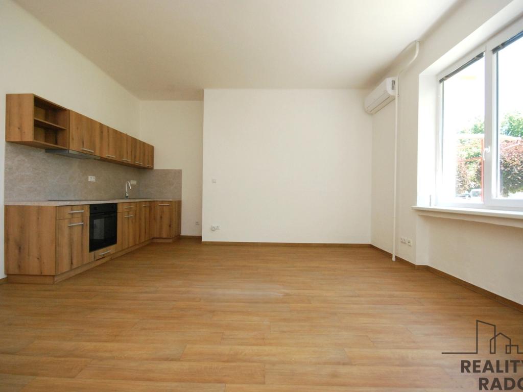 Pronájem bytu 2+kk 44 m2