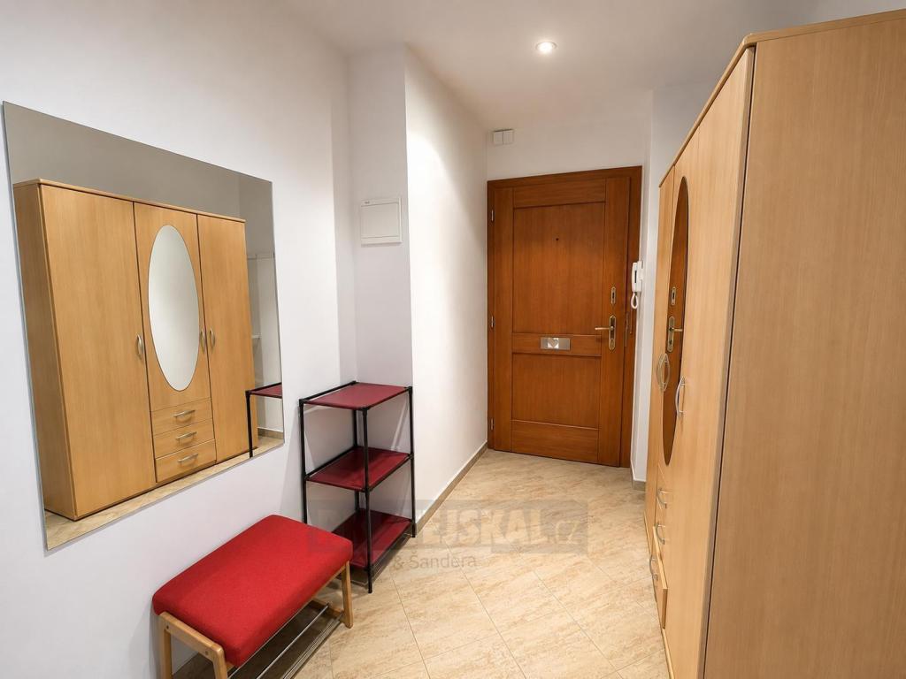 Pronájem bytu 2+kk 42 m2