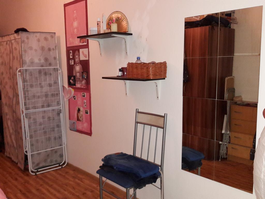 Spolubydleni bytu celý pokoj 50 m2