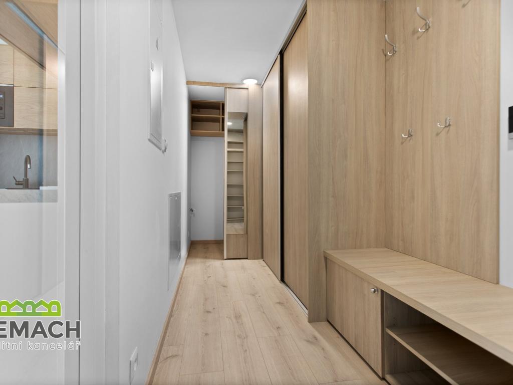 Pronájem bytu 2+kk 60 m2