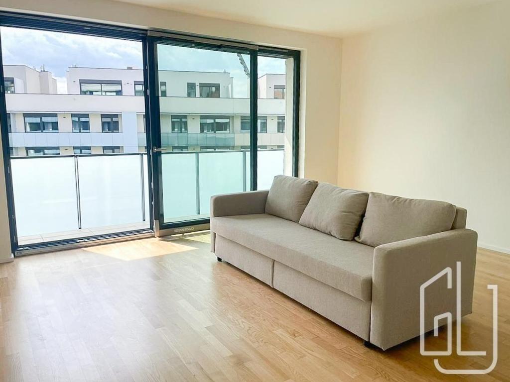 Pronájem bytu 1+kk 48 m2