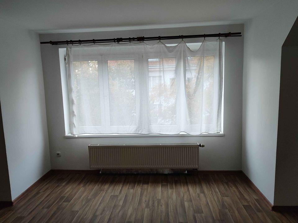 Pronajem bytu celý pokoj 21 m2