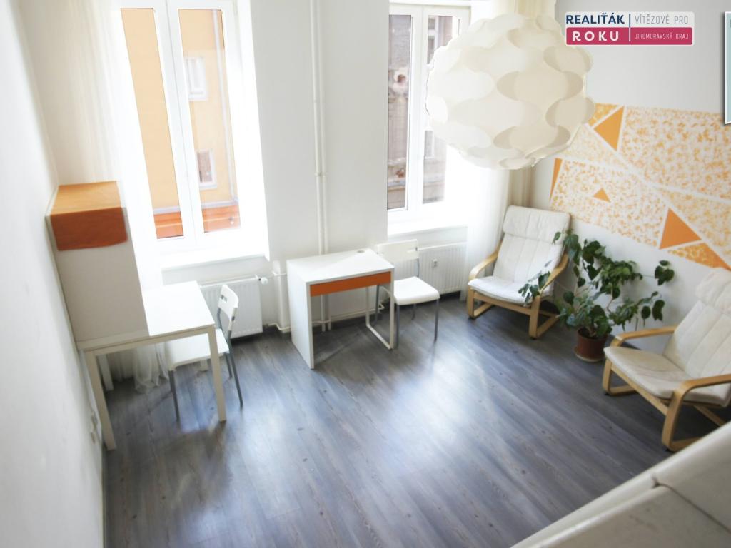 Pronájem bytu 1+kk 25 m2