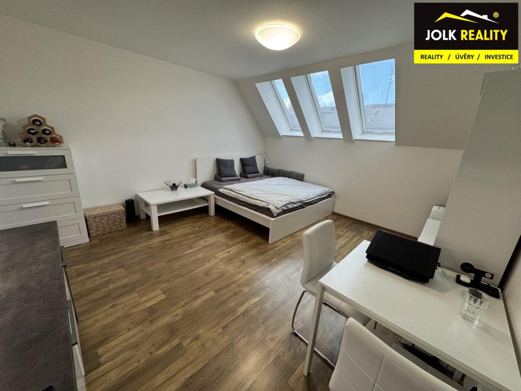 Pronájem bytu 1+kk 30 m2