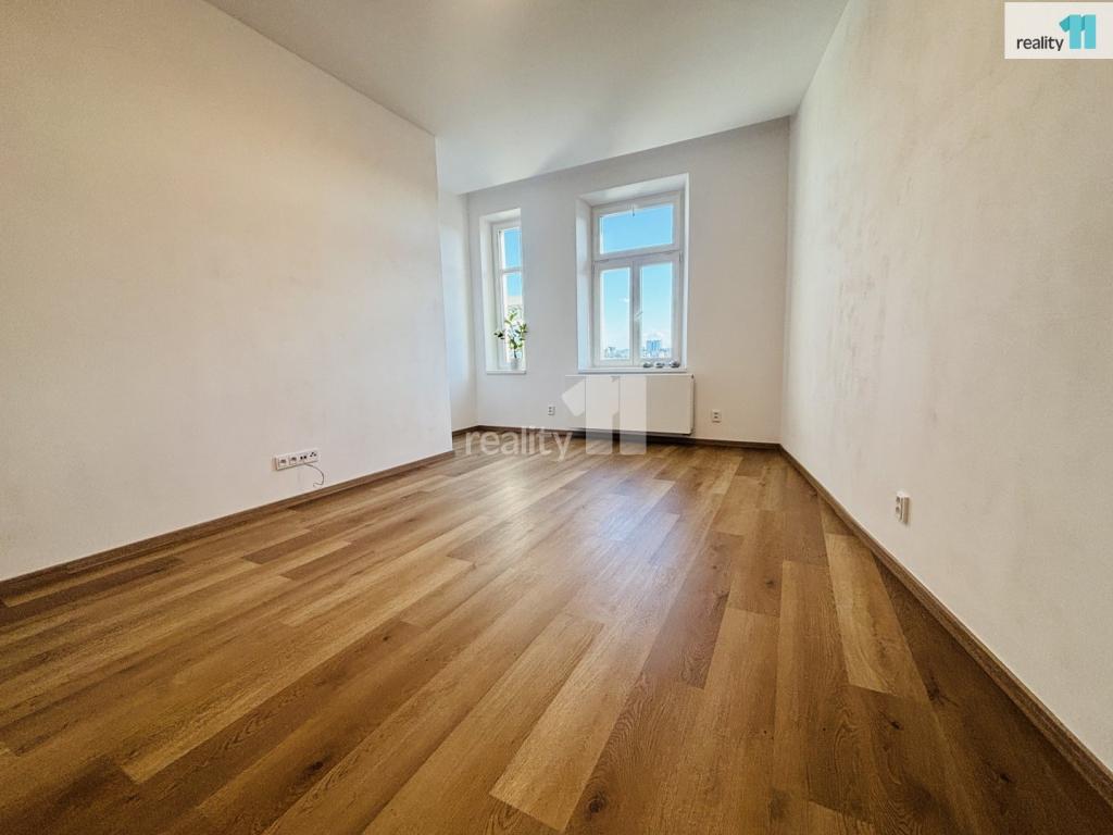 Pronájem bytu 1+1 37 m2