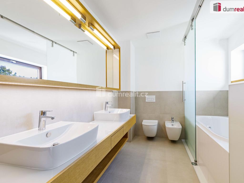 Prodej domu 378 m2, Praha – náhled fotky 12