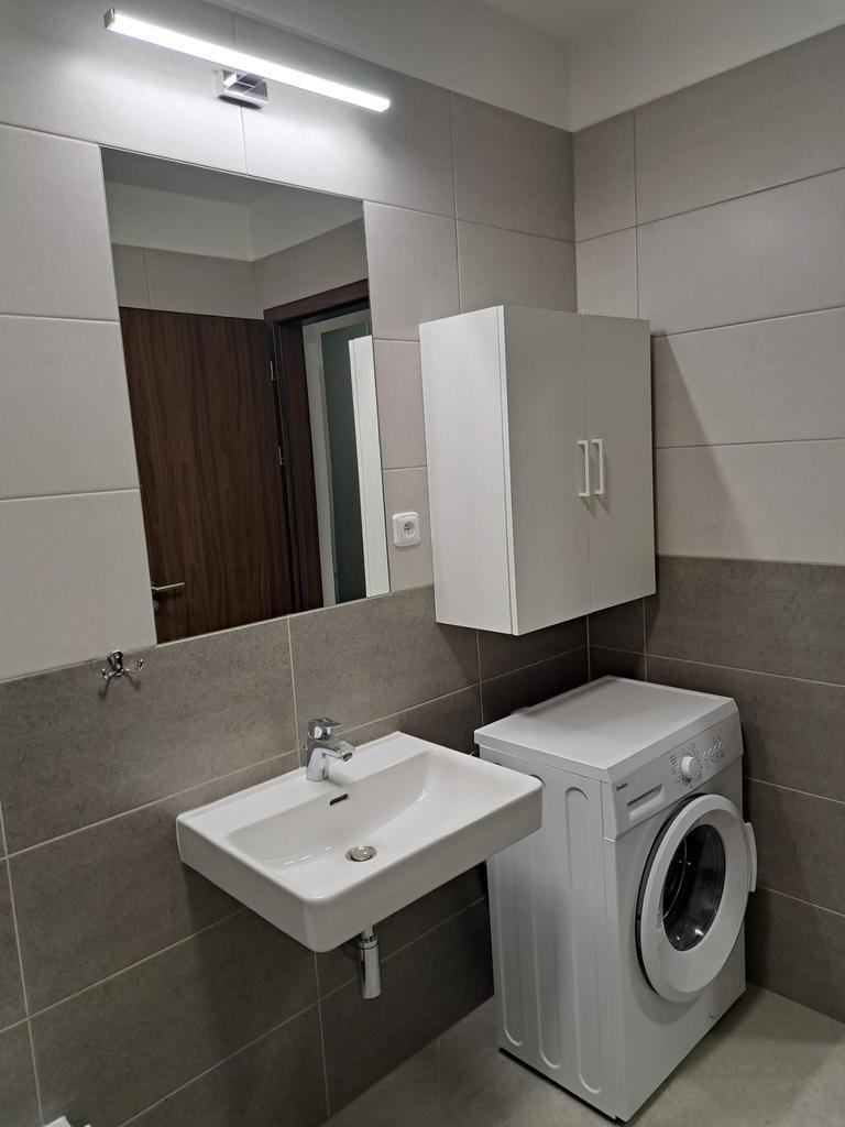 Pronájem bytu 1+kk 42 m2