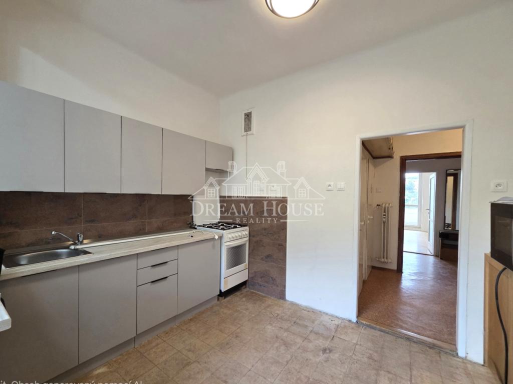 Pronájem bytu 2+1 75 m2