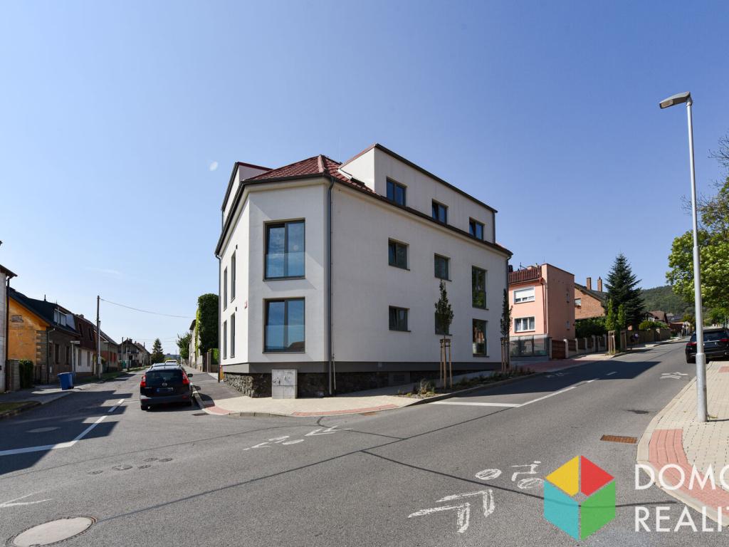 Pronájem bytu 2+kk 52 m2, Beroun – náhled fotky 12