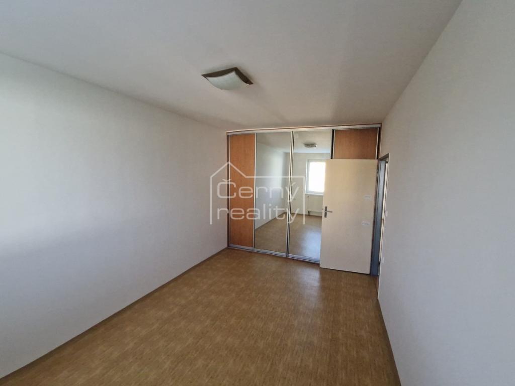 Pronájem bytu 2+1 55 m2, Sezemice – náhled fotky 5