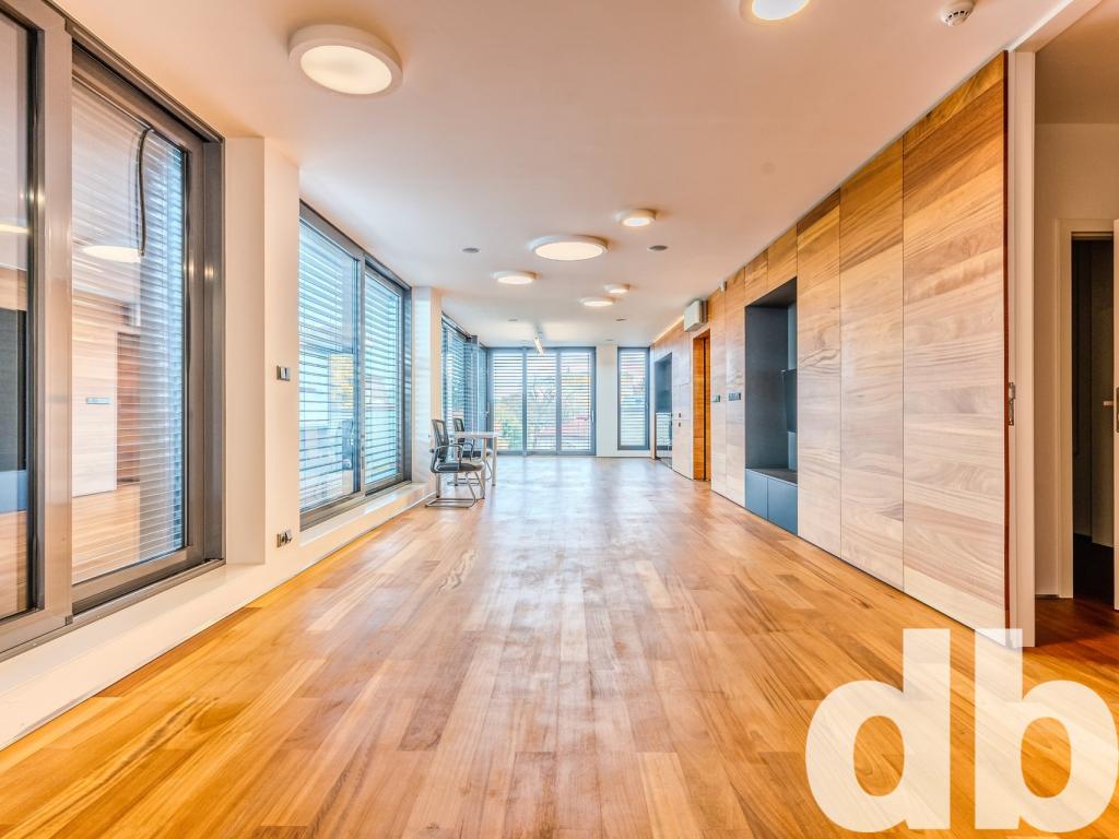 Pronájem bytu 1+kk 70 m2