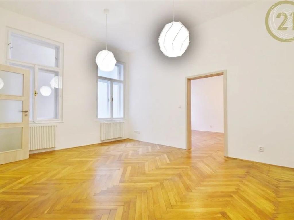 Pronájem bytu 2+1 77 m2