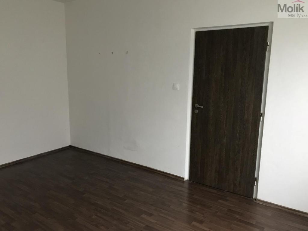 Pronájem bytu 2+1 52 m2