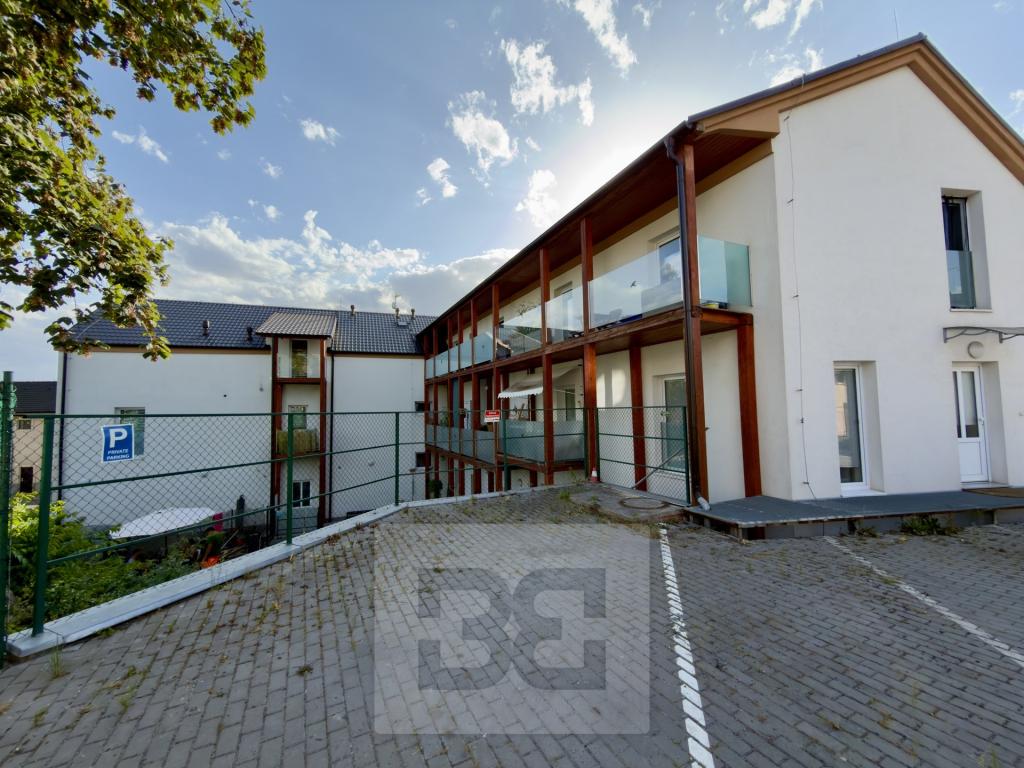 Prodej bytu 4+kk 88 m2, Praha – náhled fotky 23