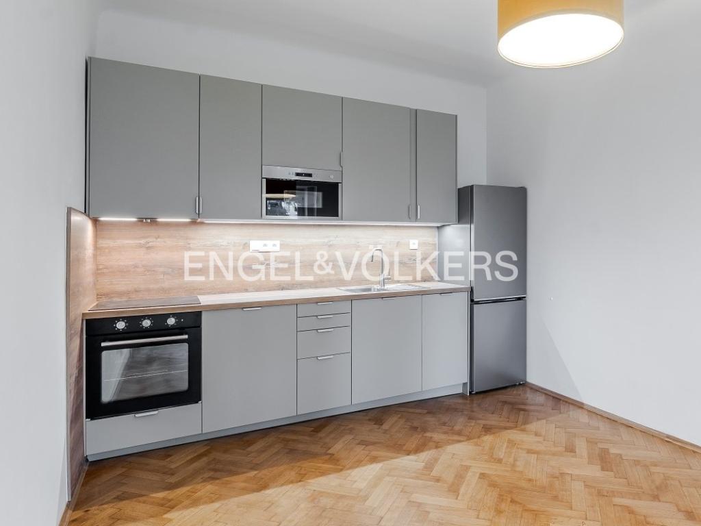 Pronájem bytu 2+kk 42 m2