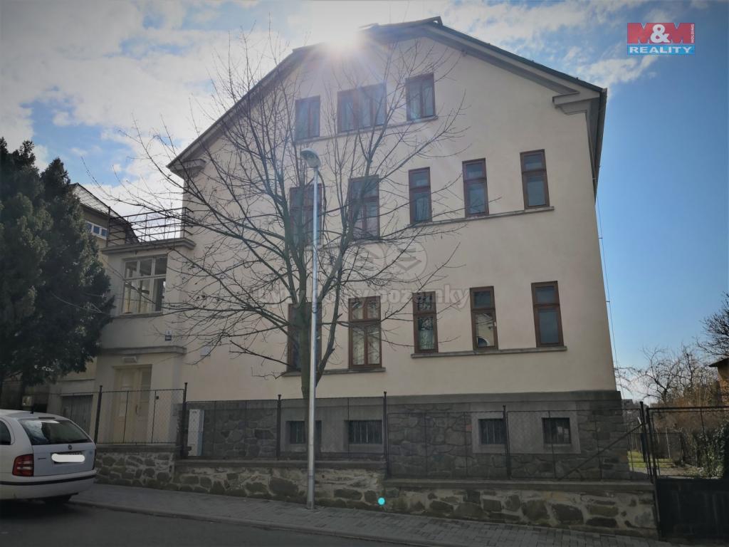 Pronajem bytu 1+1 662 m2