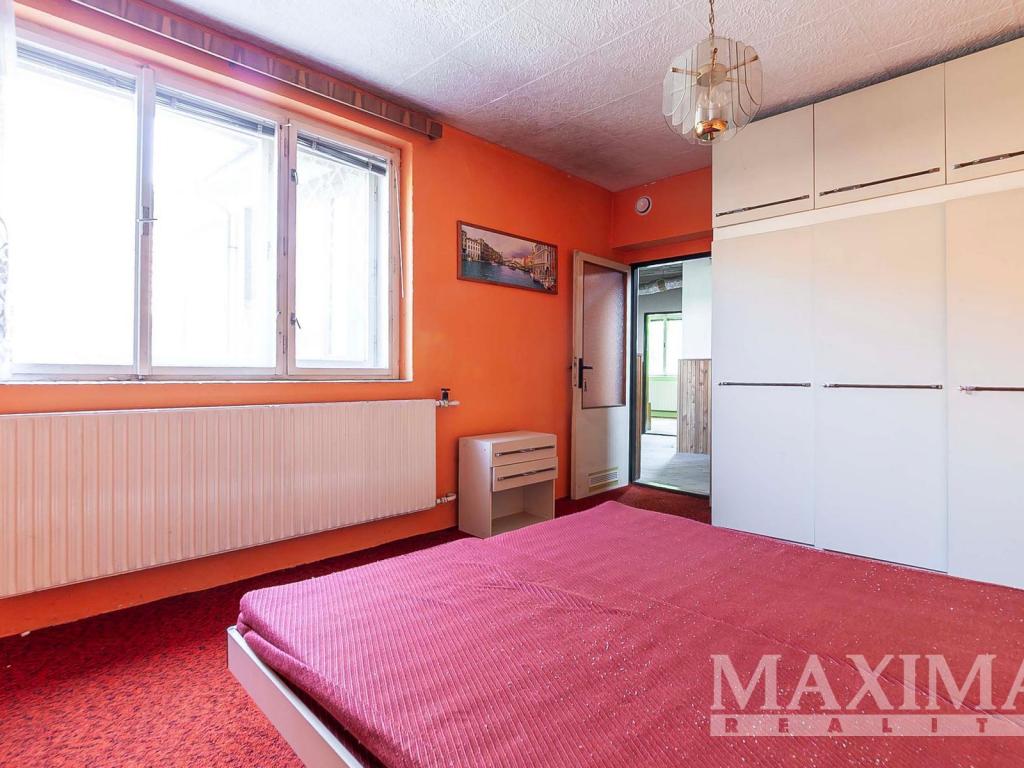 Prodej domu 244 m2, Městec Králové – náhled fotky 14
